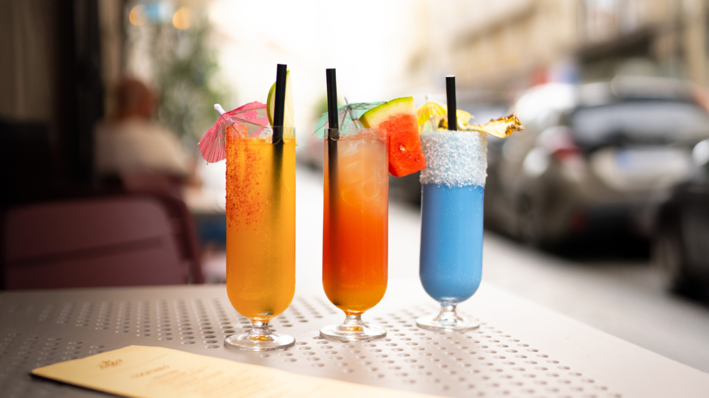 3 Summer coctails at Isaac's BBQ: Heatwave, One in the Melon and Smurfacolada